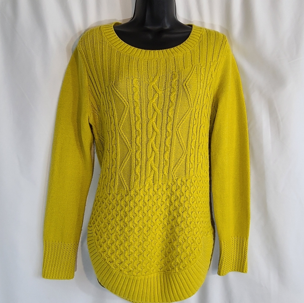 Soho New York & Company Lime Sweater